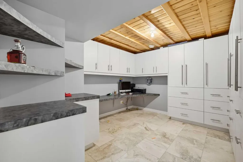 258058 48 Street W Rural Foothills County AB T1S 5V8