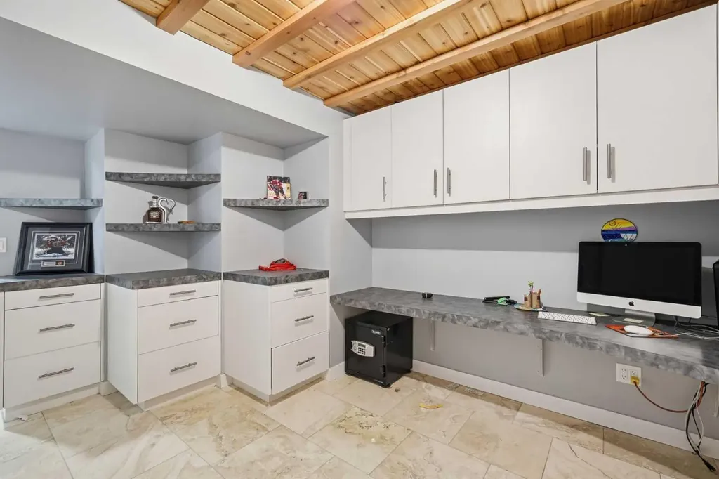 258058 48 Street W Rural Foothills County AB T1S 5V8