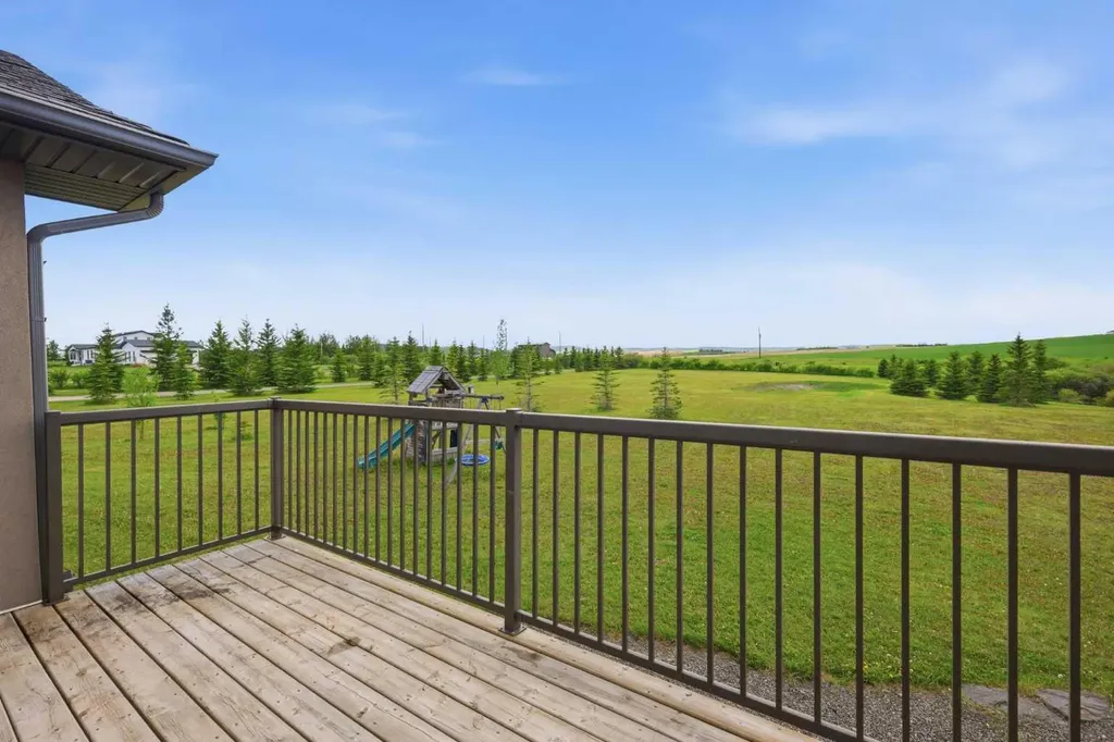 258058 48 Street W Rural Foothills County AB T1S 5V8