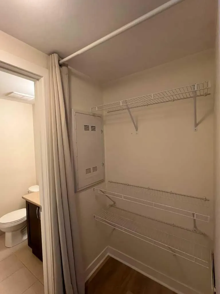30 Brentwood Common NW Calgary AB T2L 2L8