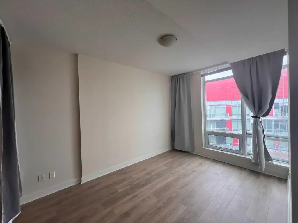 30 Brentwood Common NW Calgary AB T2L 2L8
