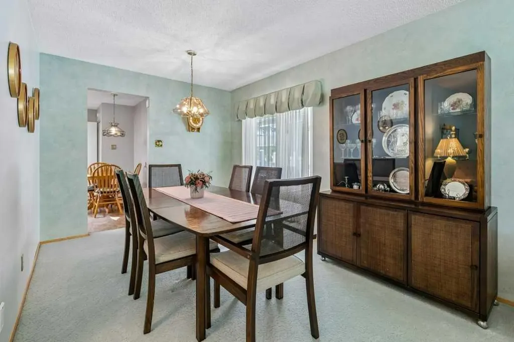 12224 Lake Waterton Way SE Calgary AB T2J 2M4