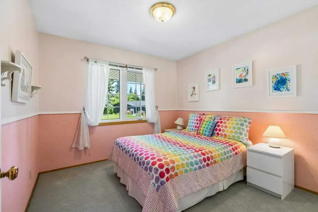 12224 Lake Waterton Way SE Calgary AB T2J 2M4