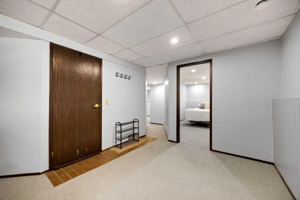 4506 Shannon Drive Olds AB T4H 1C1