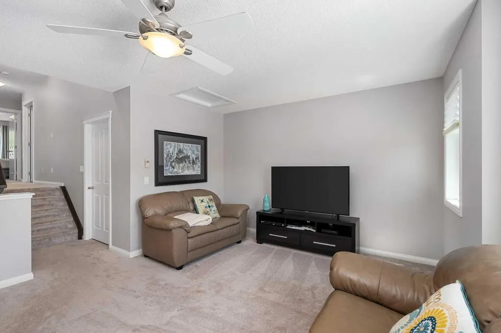 120 Paint Horse Drive Cochrane AB T4C 0X1