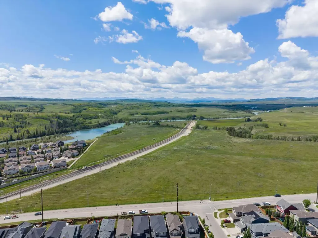 120 Paint Horse Drive Cochrane AB T4C 0X1