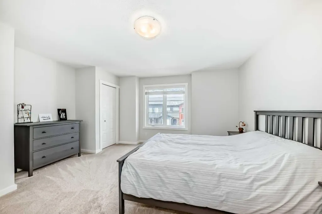 31 Red Embers Parade NE Calgary AB T3N1E9