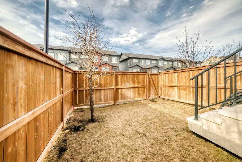 31 Red Embers Parade NE Calgary AB T3N1E9