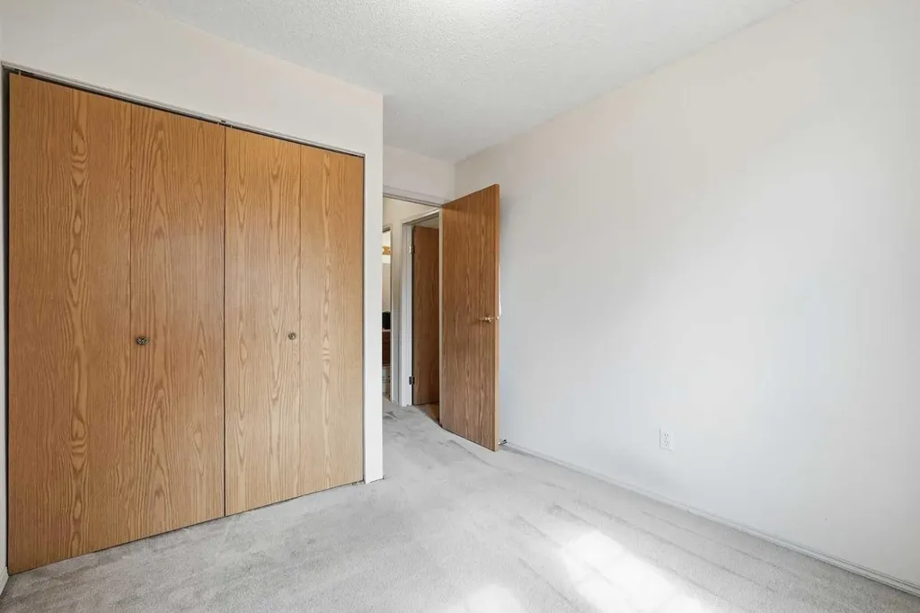 80 Abberfield Court NE Calgary AB T2A 7N4