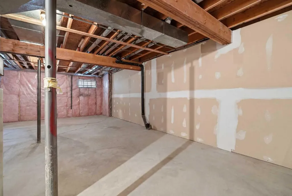 80 Abberfield Court NE Calgary AB T2A 7N4