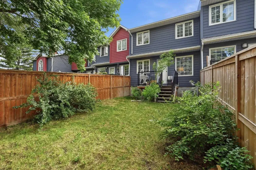 80 Abberfield Court NE Calgary AB T2A 7N4