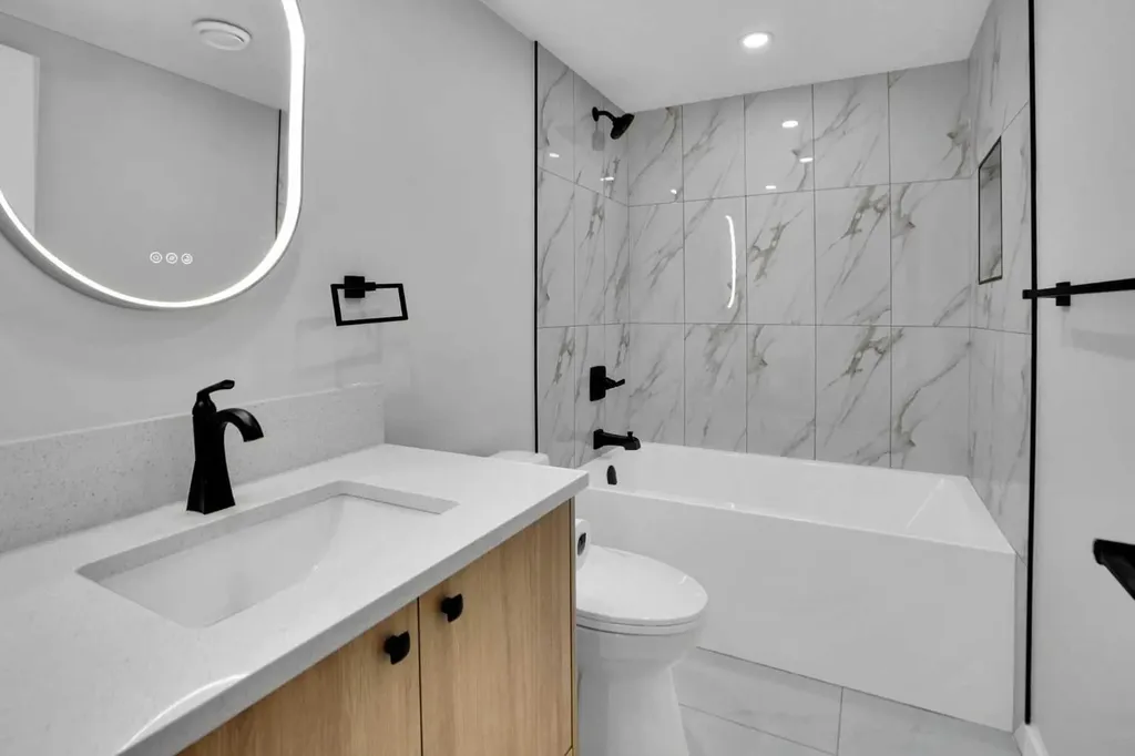 77 Ferncliff Crescent SE Calgary AB T2H 0V5