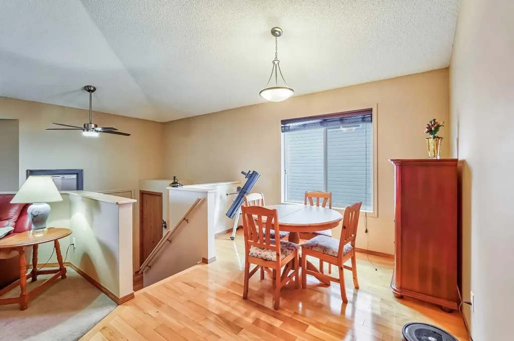 236 Covepark Close NE Calgary AB T3K 5R3
