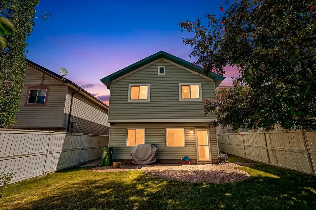 236 Covepark Close NE Calgary AB T3K 5R3