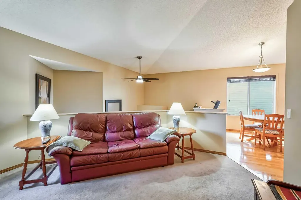 236 Covepark Close NE Calgary AB T3K 5R3