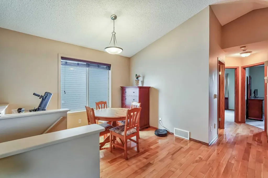 236 Covepark Close NE Calgary AB T3K 5R3