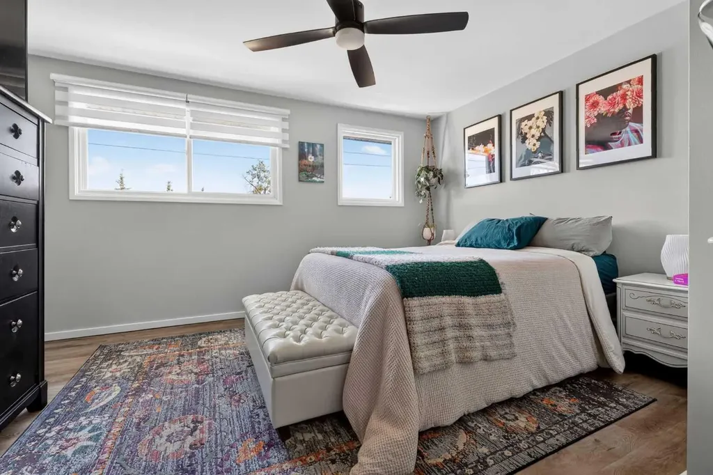 513 Killarney Glen Court SW Calgary AB T3E 7H4