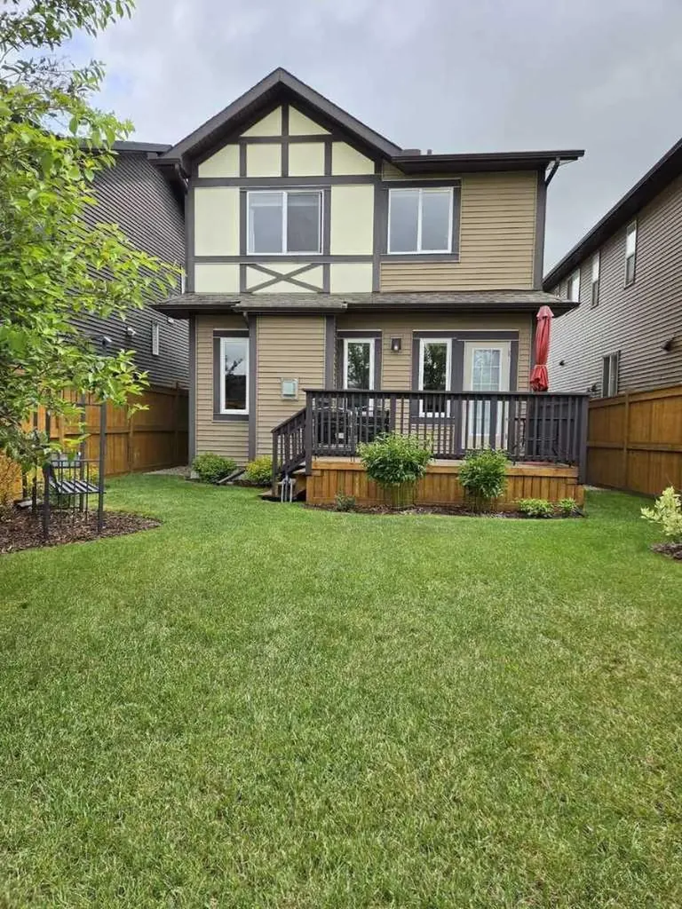 1346 Kings Heights Way SE Airdrie AB T4A 0R9