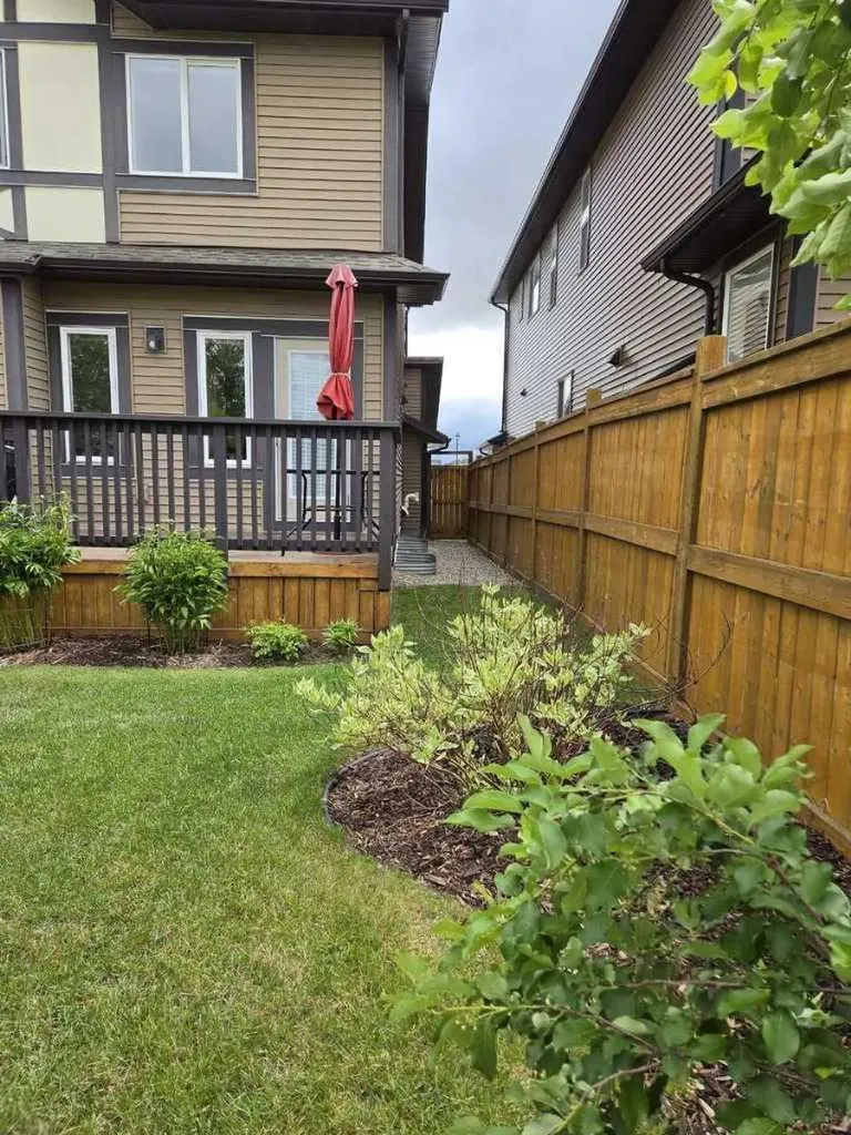 1346 Kings Heights Way SE Airdrie AB T4A 0R9