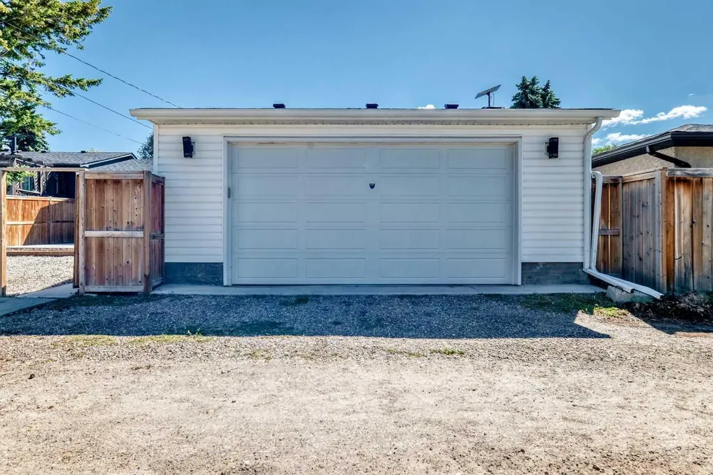 9439 Academy Drive SE Calgary AB T2J 1A6
