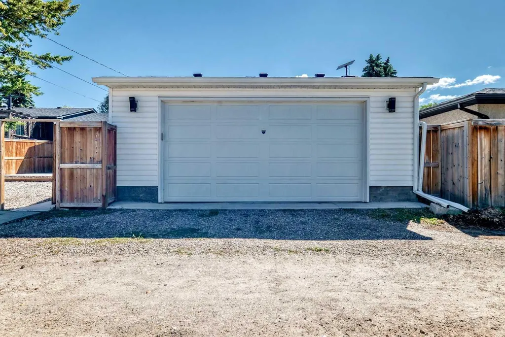 9439 Academy Drive SE Calgary AB T2J 1A6