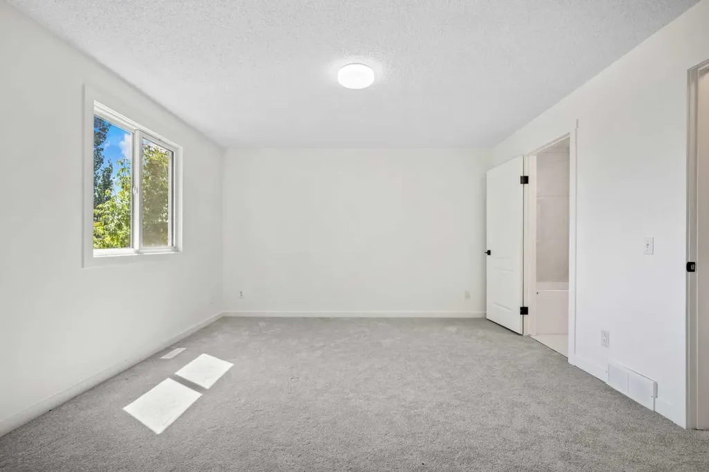 134 Erin Ridge Road SE Calgary AB T2B 2W9
