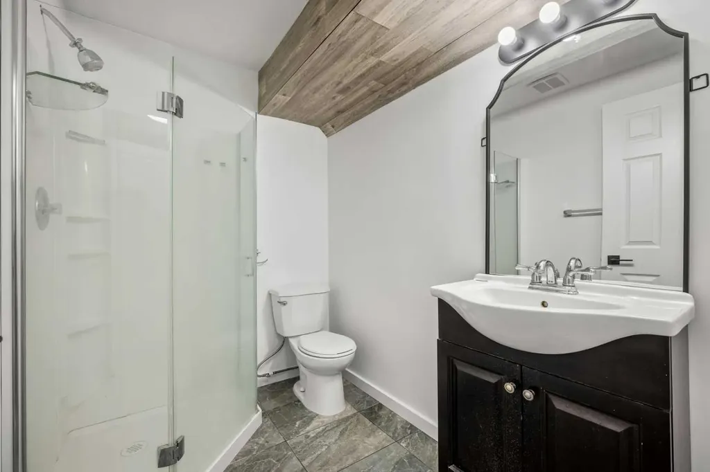 134 Erin Ridge Road SE Calgary AB T2B 2W9