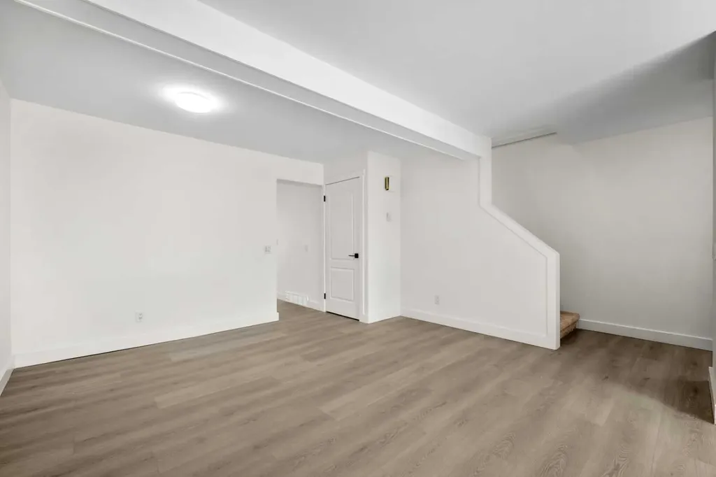 134 Erin Ridge Road SE Calgary AB T2B 2W9