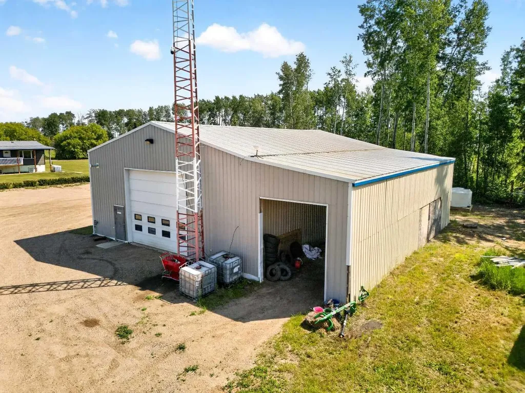 15176 Twp Road 1052 Rural Mackenzie County AB T0H2H0