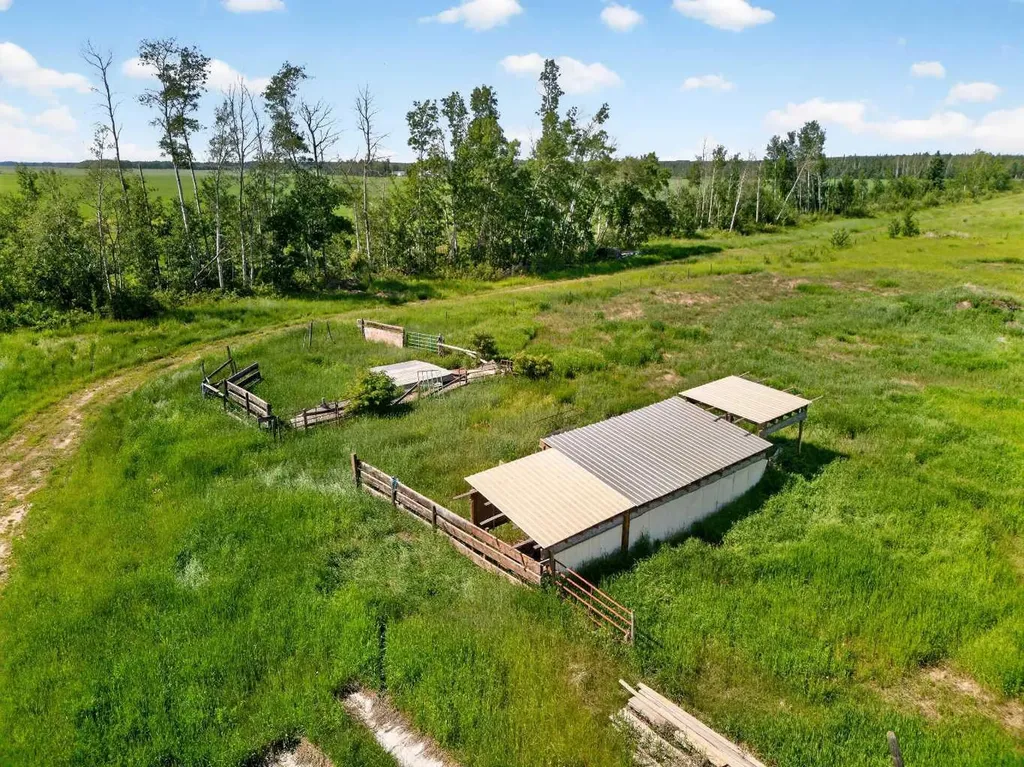 15176 Twp Road 1052 Rural Mackenzie County AB T0H2H0