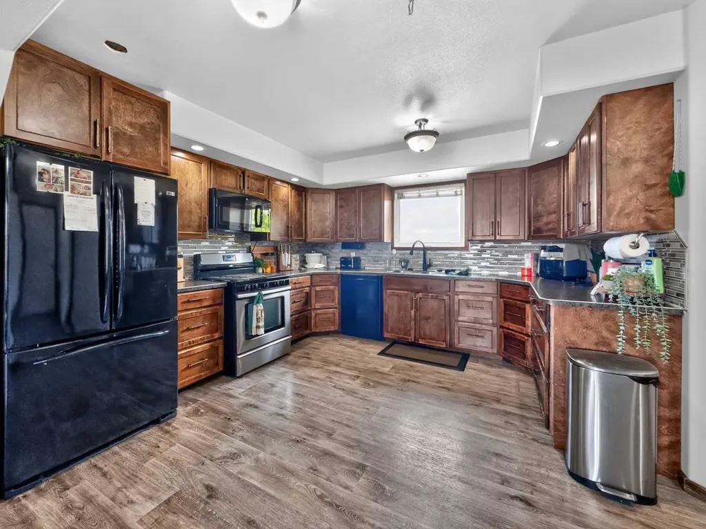 15176 Twp Road 1052 Rural Mackenzie County AB T0H2H0