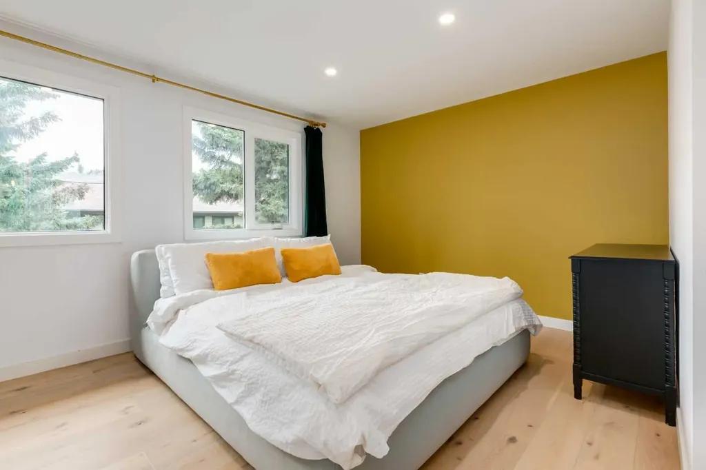 256 Point Mckay Terrace NW Calgary AB T3B 4V6