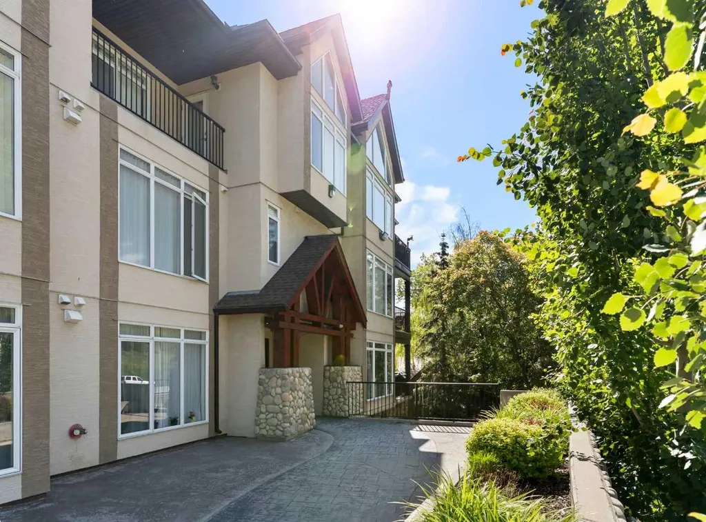 141 Mountain Street Cochrane AB T4C 1Z5