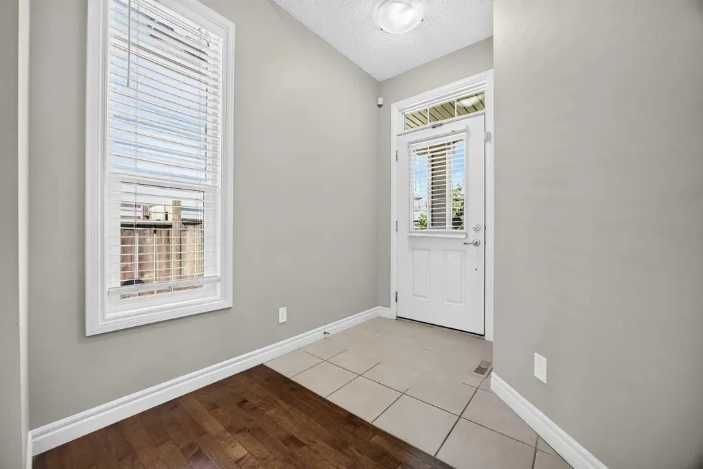1022 Evanston Drive Calgary AB T3P0K5