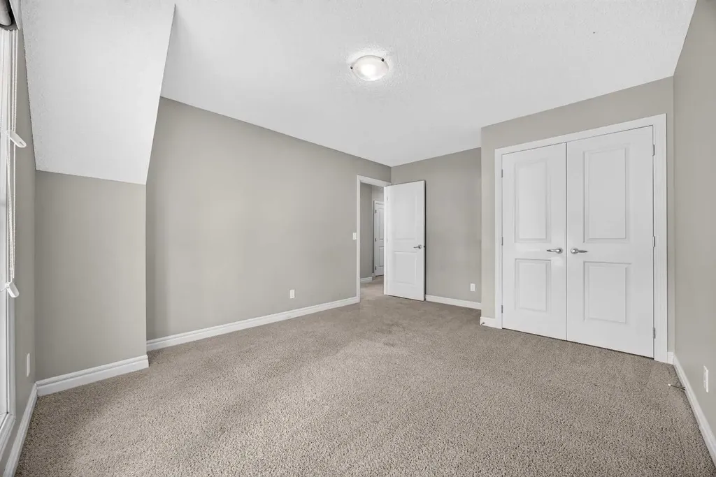 1022 Evanston Drive Calgary AB T3P0K5
