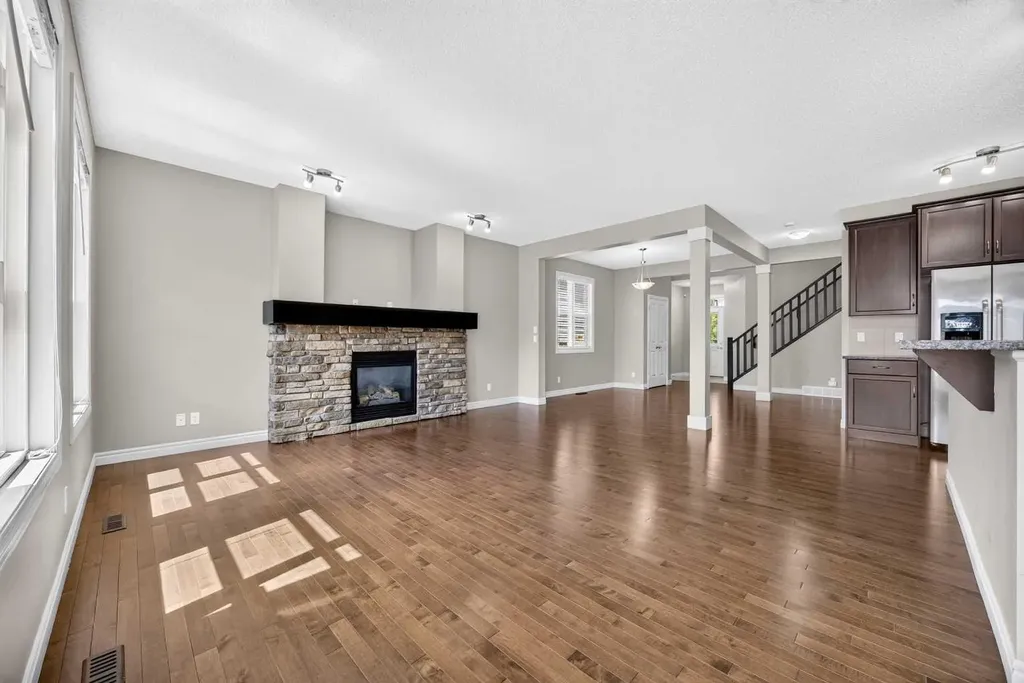 1022 Evanston Drive Calgary AB T3P0K5