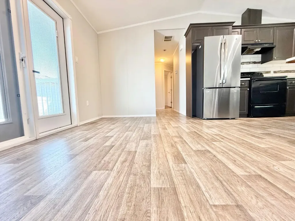 144 Birch Street W Brooks AB T1R 1H8