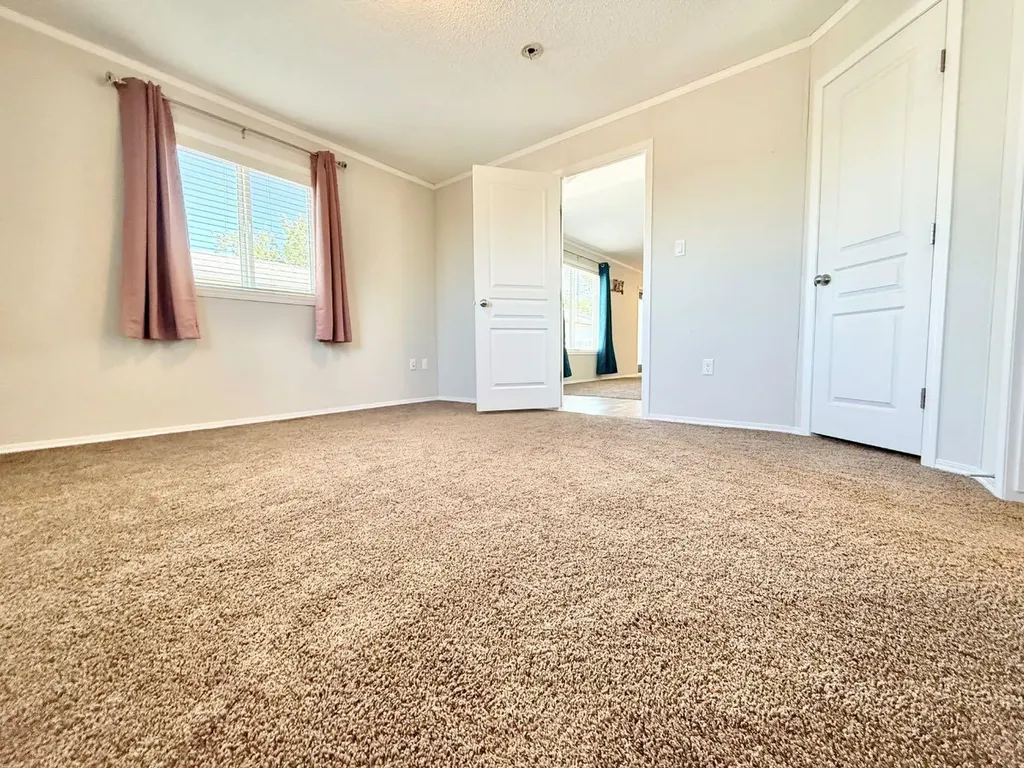 144 Birch Street W Brooks AB T1R 1H8