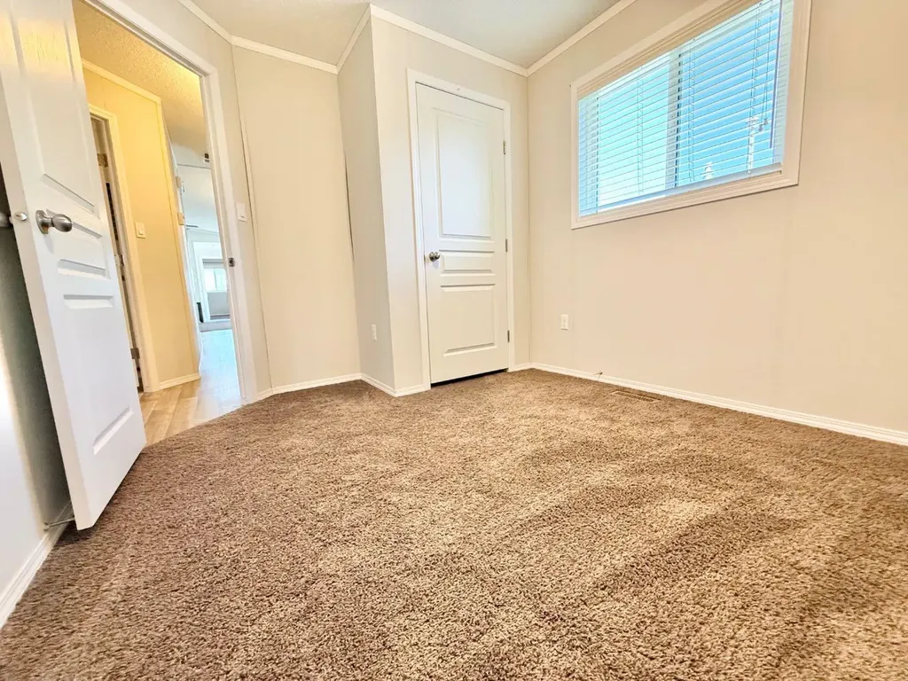 144 Birch Street W Brooks AB T1R 1H8