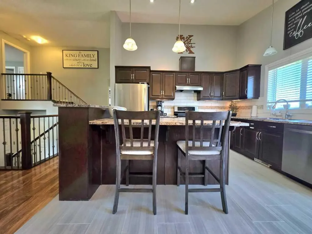 317 12 Street SE Slave Lake AB T0G 2A3