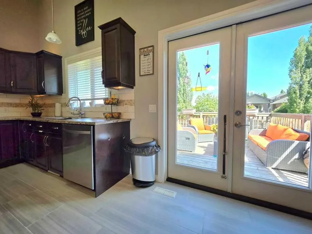 317 12 Street SE Slave Lake AB T0G 2A3