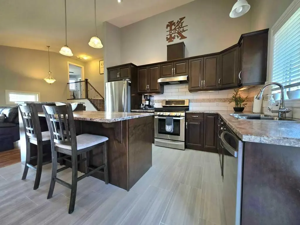 317 12 Street SE Slave Lake AB T0G 2A3