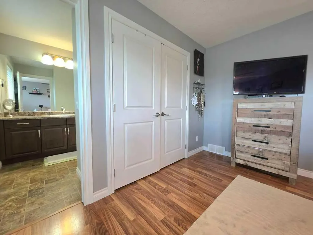 317 12 Street SE Slave Lake AB T0G 2A3