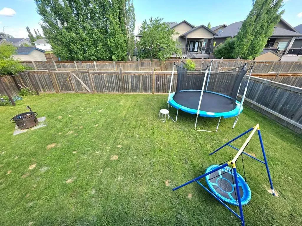 317 12 Street SE Slave Lake AB T0G 2A3