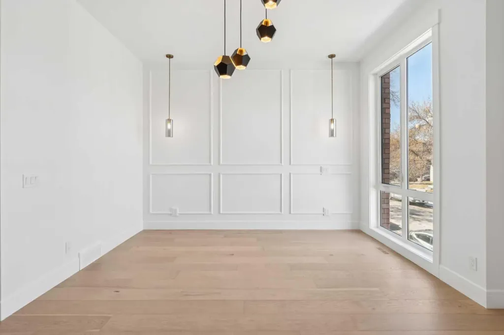 4216 16 Street SW Calgary AB T2T 4H6