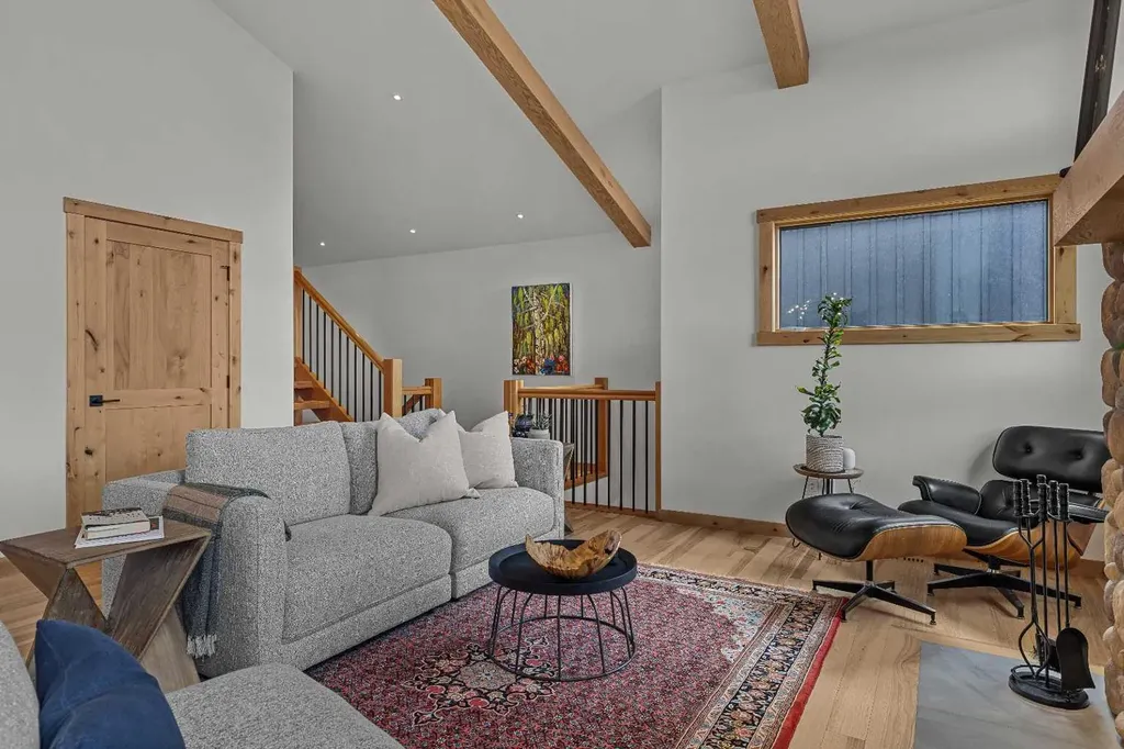 232 Stewart Creek Rise Canmore AB T1W0L8