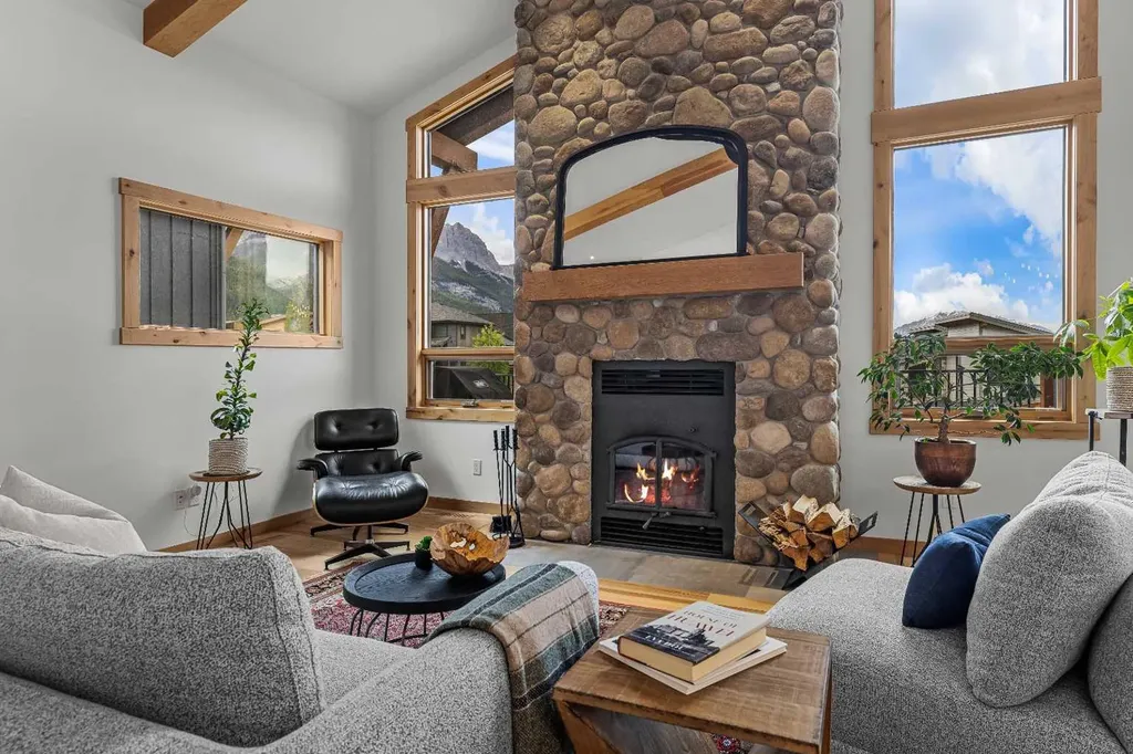 232 Stewart Creek Rise Canmore AB T1W0L8