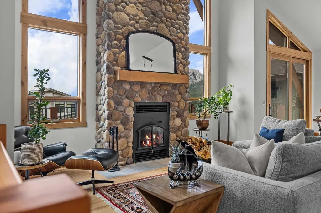 232 Stewart Creek Rise Canmore AB T1W0L8