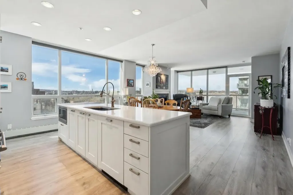 222 Riverfront Avenue SW Calgary AB T2P 0W3
