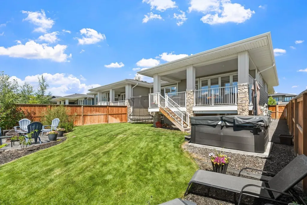 27 Yarrow Gate Rural Rocky View County AB T3Z 0C8
